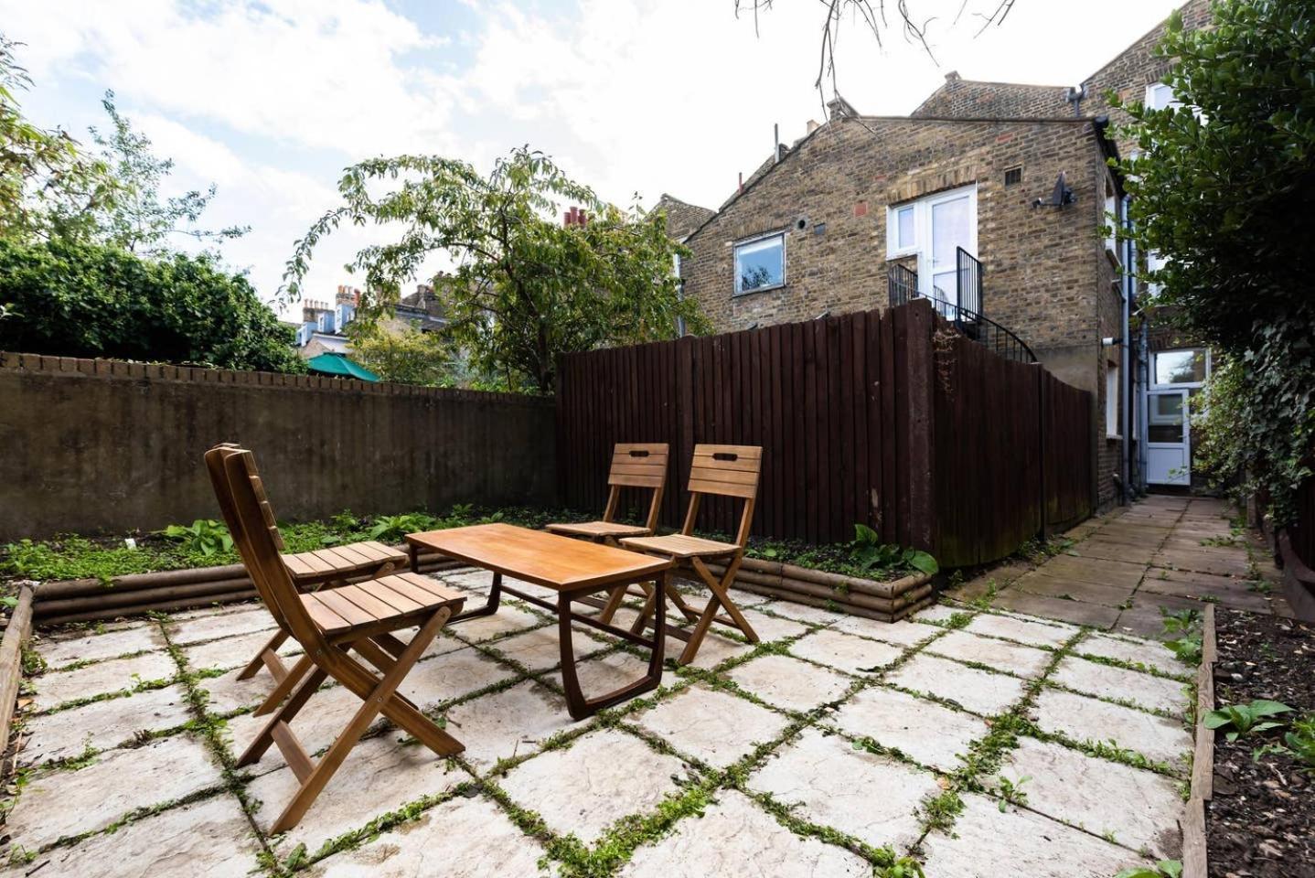 Lovely 2 Bedroom Garden Flat In Londýn Exteriér fotografie