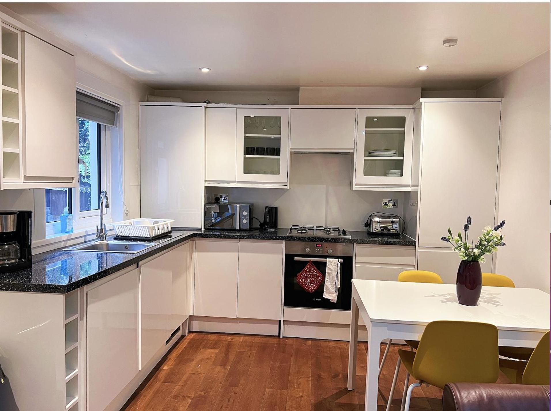 Lovely 2 Bedroom Garden Flat In Londýn Exteriér fotografie